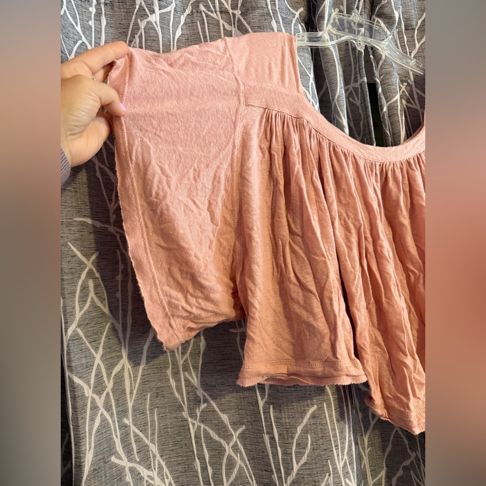 Free People Women's Cropped Flowy Blouse size Large - Picture 2 of 4